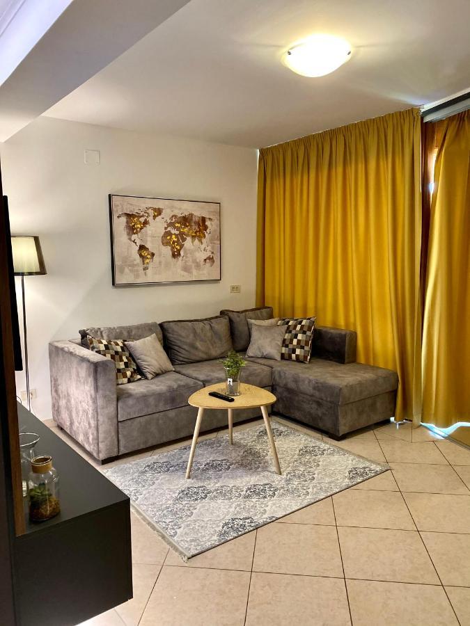 Bed And Breakfast Veja'S Krk Town Esterno foto
